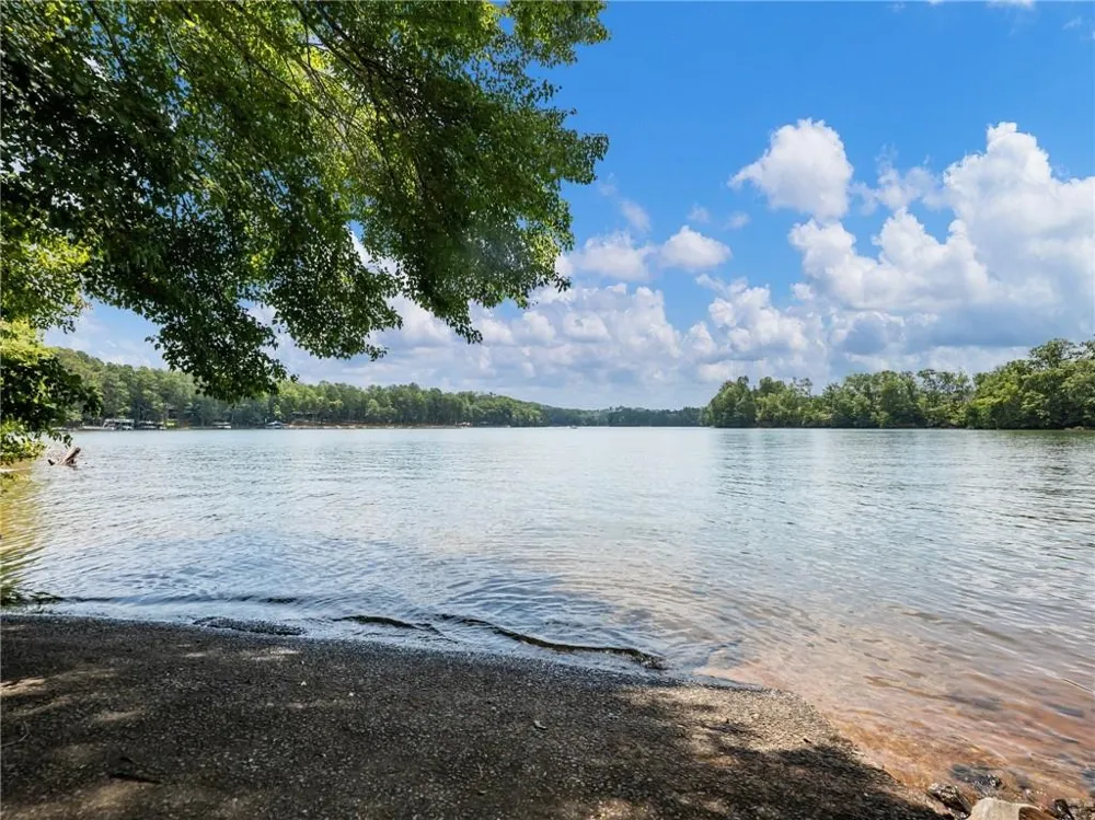 8083 Beachwood Drive Murrayville, GA 30564