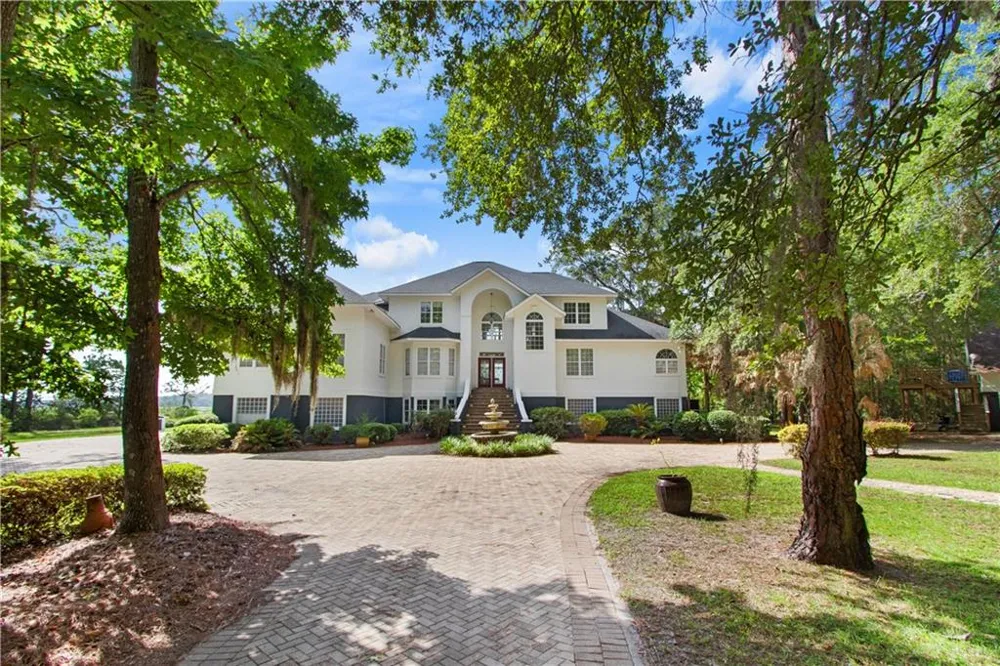 1854 Union Carbide Road Woodbine, GA 31569