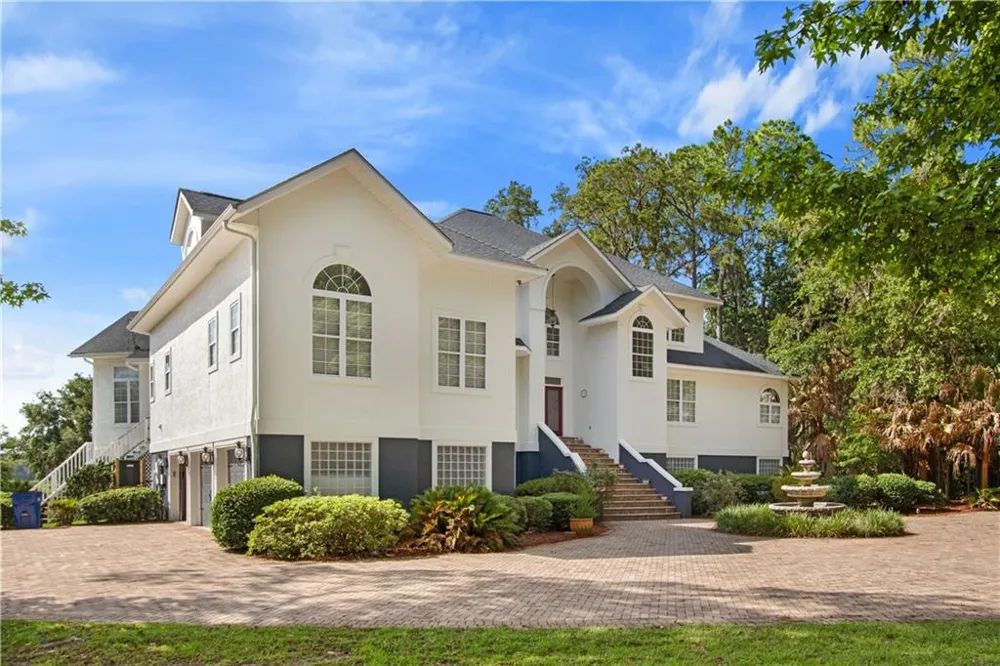 1854 Union Carbide Road Woodbine, GA 31569