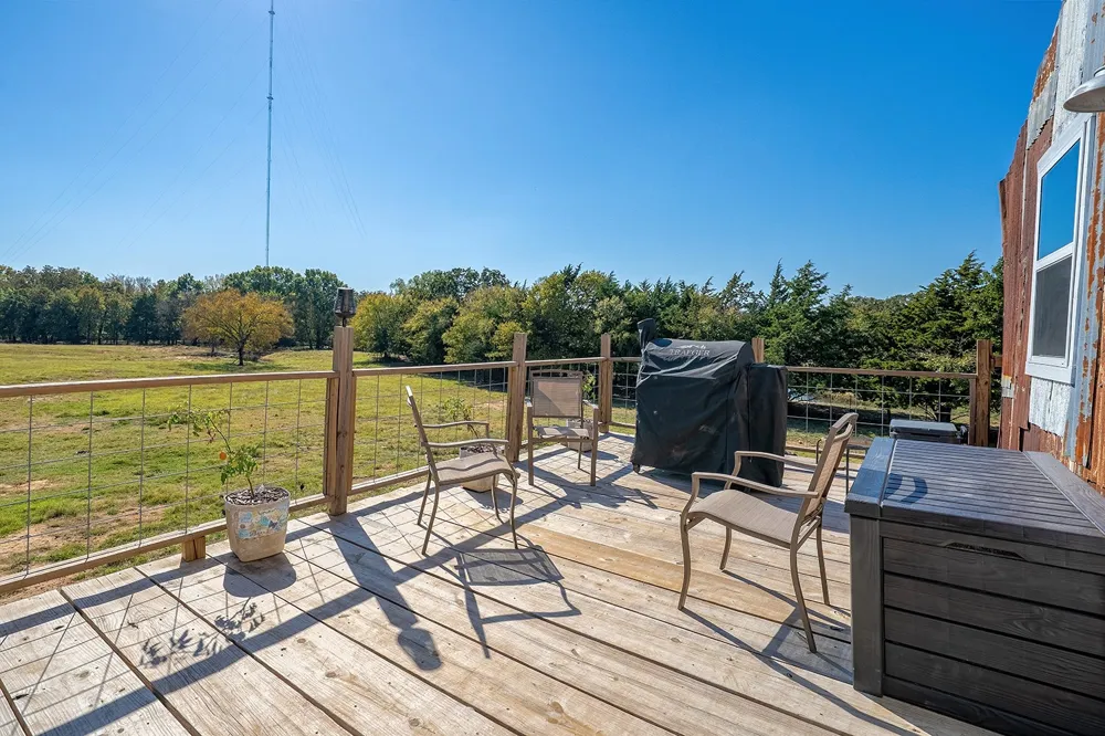 1696 County Road 222 Gainesville, TX 76240