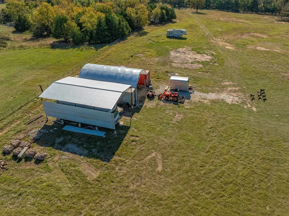 1696 County Road 222 Gainesville, TX 76240