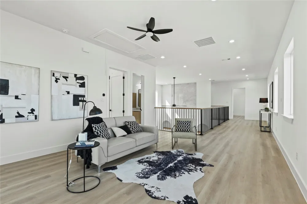 1503 Dennison Street Dallas, TX 75212