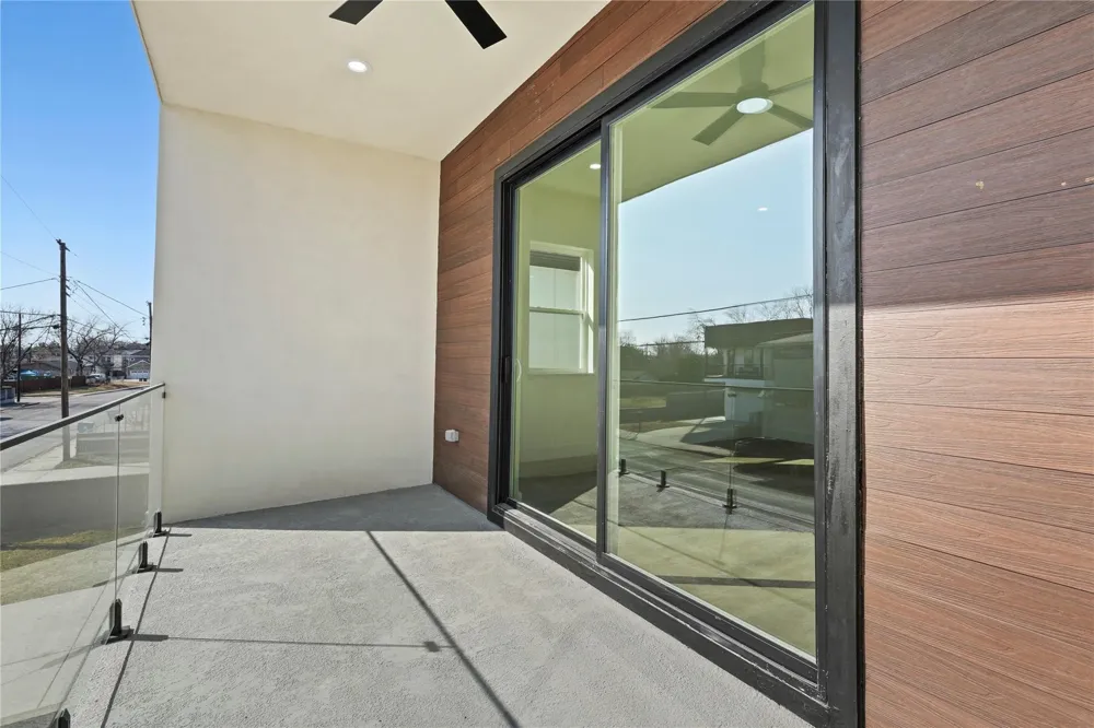 1503 Dennison Street Dallas, TX 75212