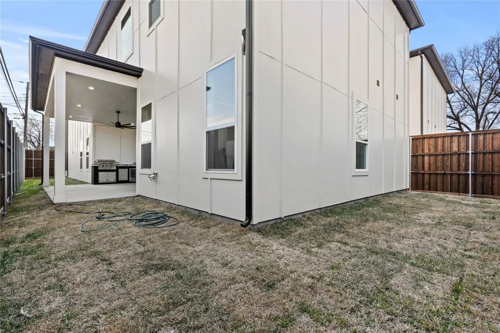1503 Dennison Street Dallas, TX 75212