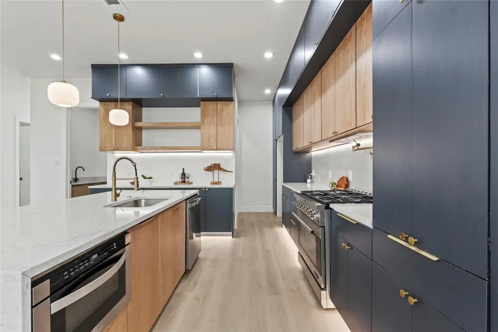 1503 Dennison Street Dallas, TX 75212