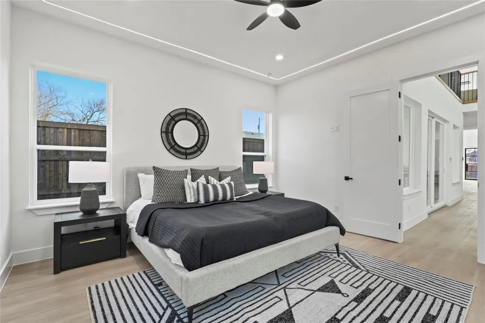 1503 Dennison Street Dallas, TX 75212
