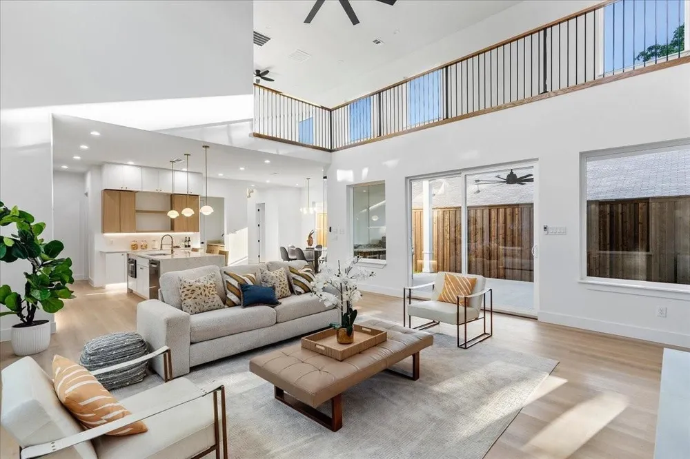 1507 Dennison Street Dallas, TX 75212