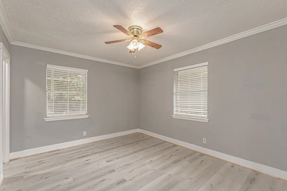 1409 Crestview Drive Kaufman, TX 75142