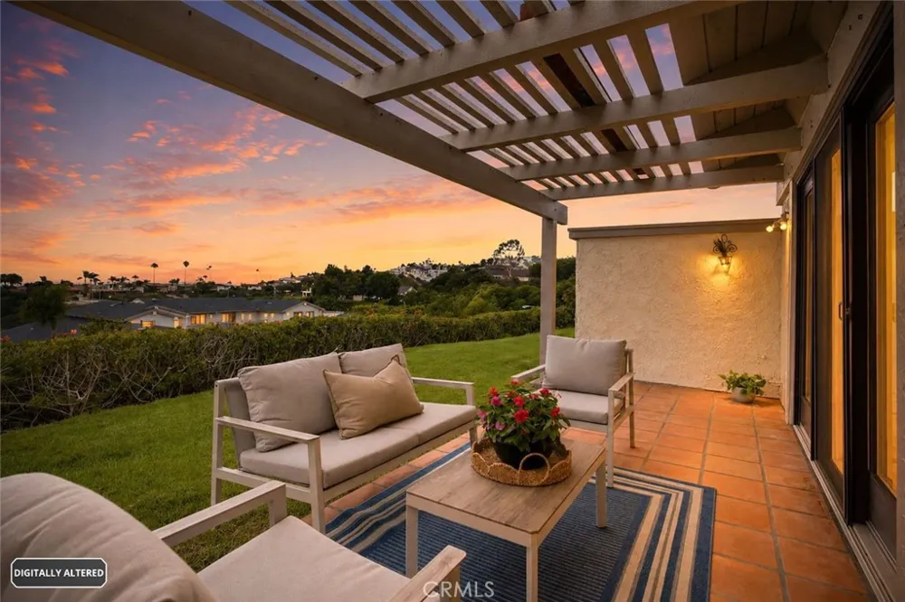 127 Avenida Adobe San Clemente, CA 92672