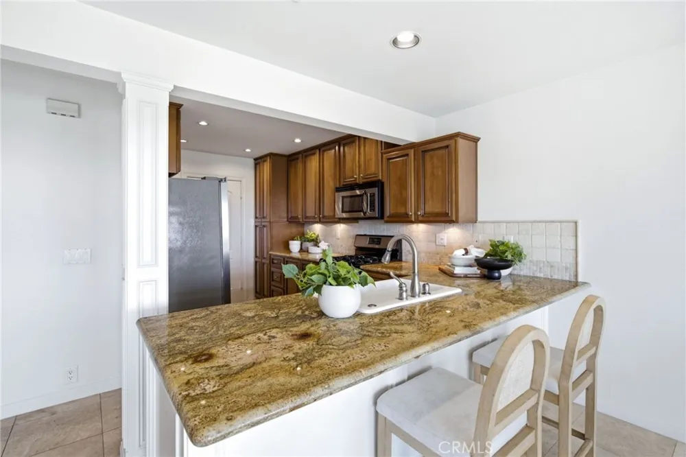 127 Avenida Adobe San Clemente, CA 92672