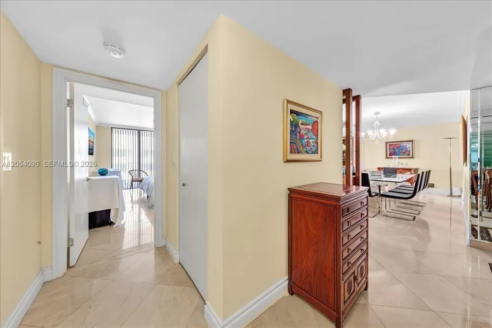 8877 Collins Ave #PH-2 Surfside, FL 33154