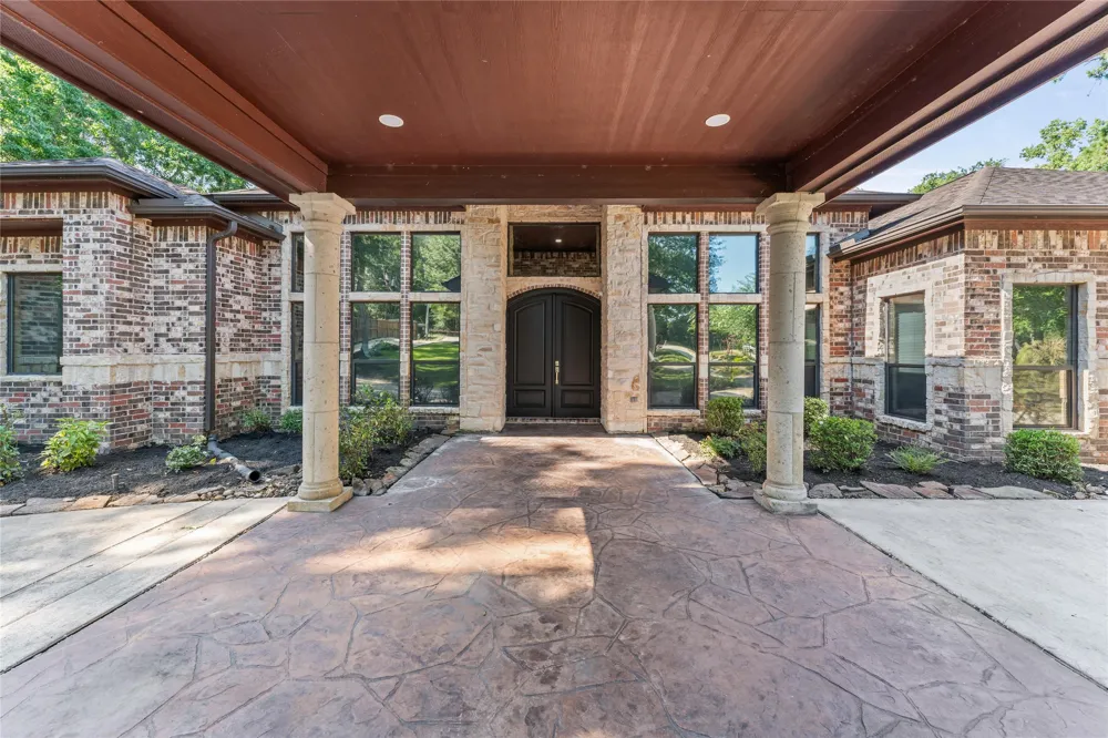 19204 Kanawha Drive Porter, TX 77365