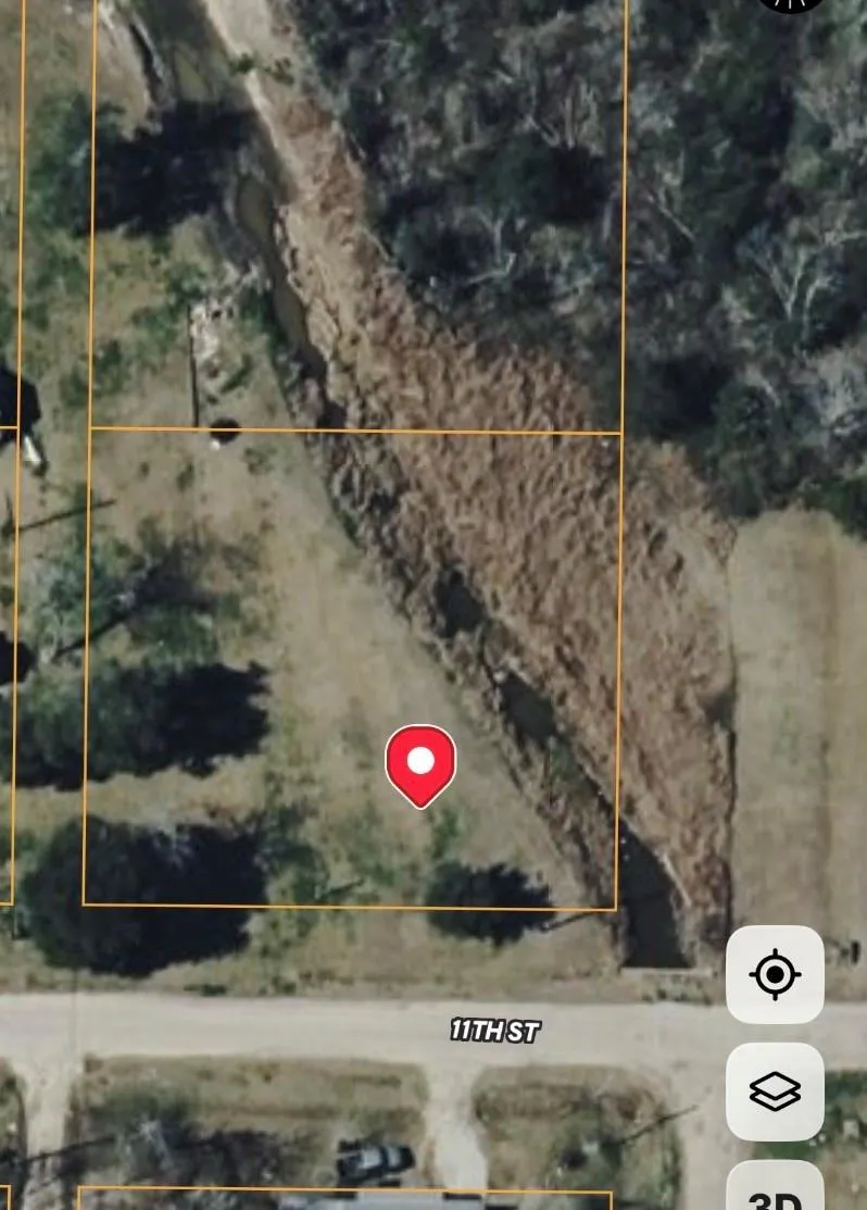 709 11 STREET Palacios, TX 77465