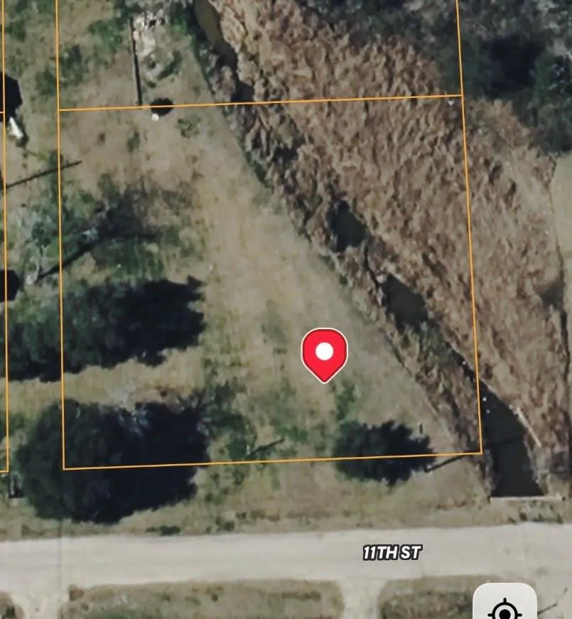 709 11 STREET Palacios, TX 77465