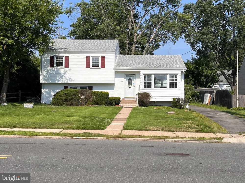 1145 LOWER FERRY ROAD Ewing, NJ 08618