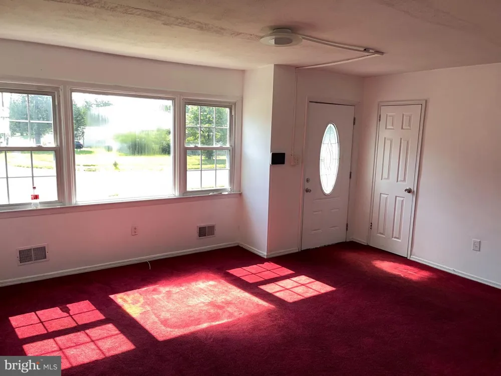 1145 LOWER FERRY ROAD Ewing, NJ 08618