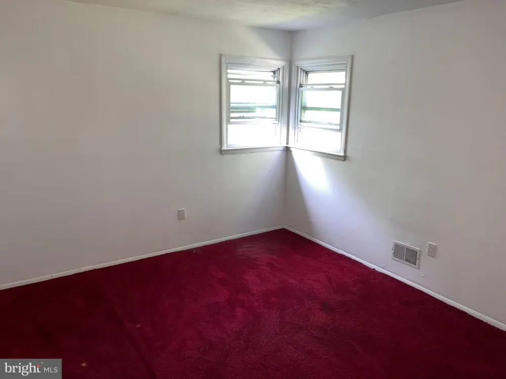 1145 LOWER FERRY ROAD Ewing, NJ 08618