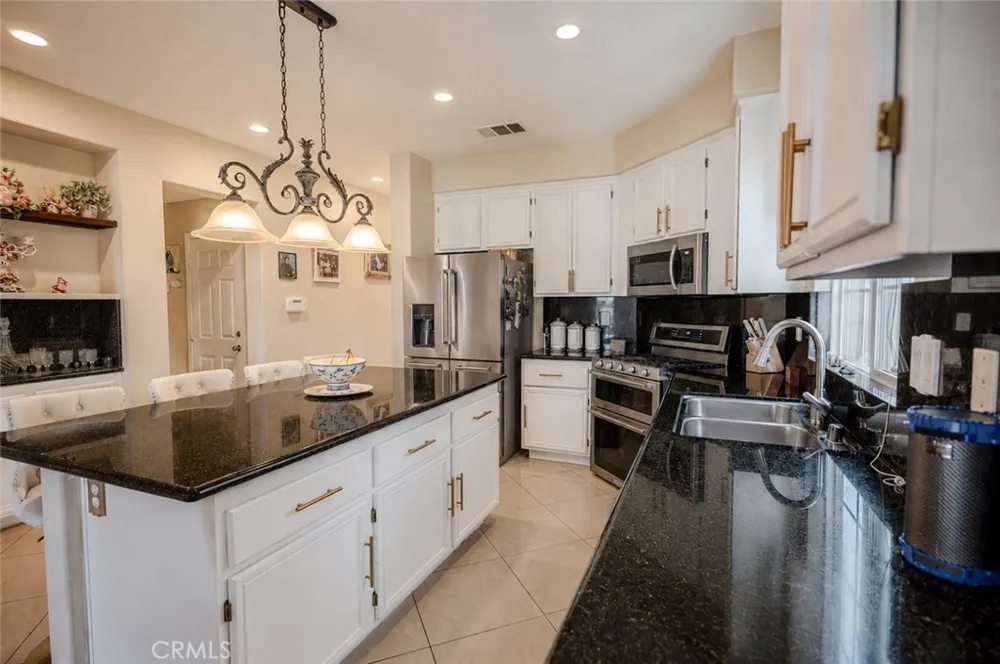 1261 Bee Balm Road Hemet, CA 92545