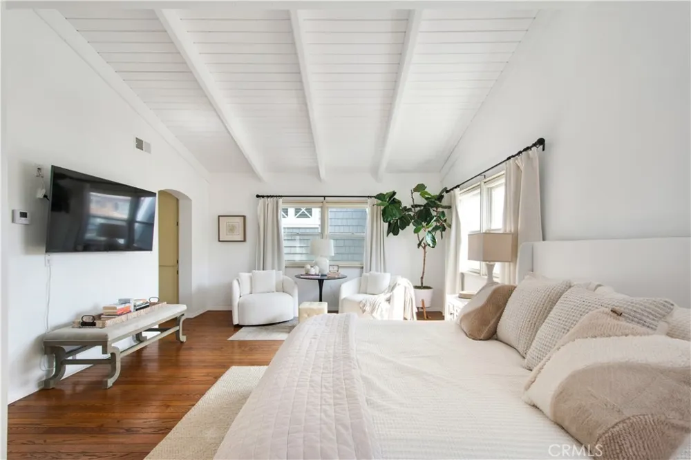 226 Via Koron Newport Beach, CA 92663