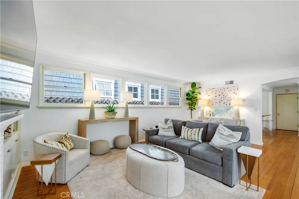 226 Via Koron Newport Beach, CA 92663