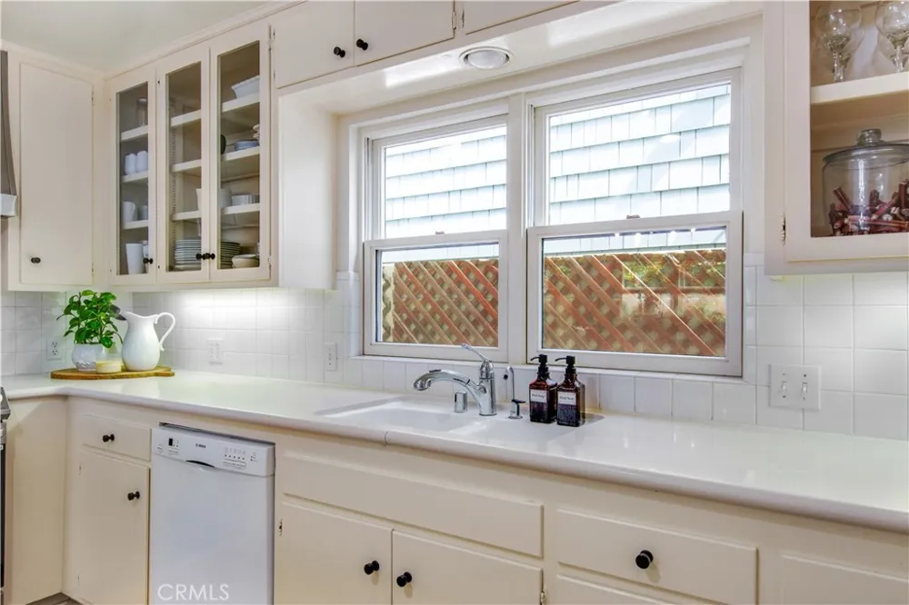 226 Via Koron Newport Beach, CA 92663
