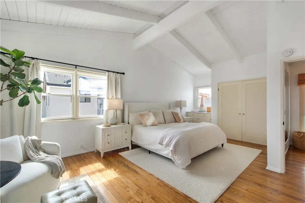 226 Via Koron Newport Beach, CA 92663