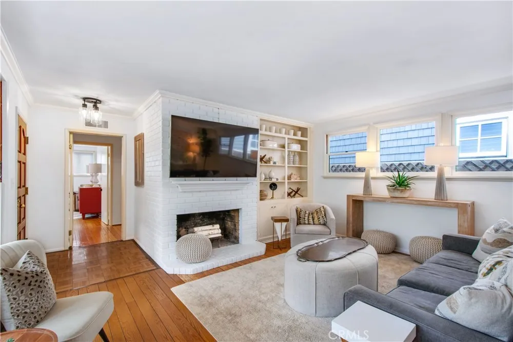 226 Via Koron Newport Beach, CA 92663