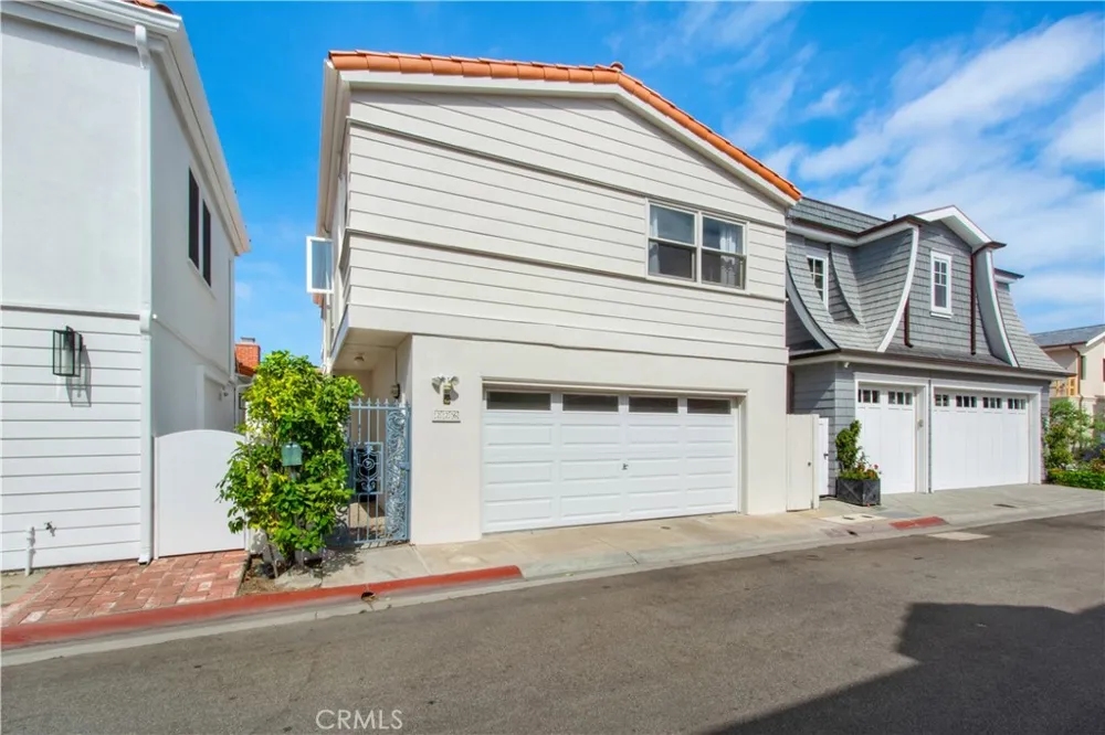 226 Via Koron Newport Beach, CA 92663