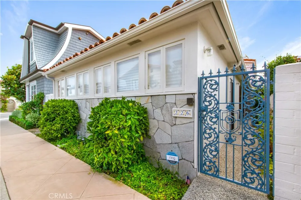 226 Via Koron Newport Beach, CA 92663