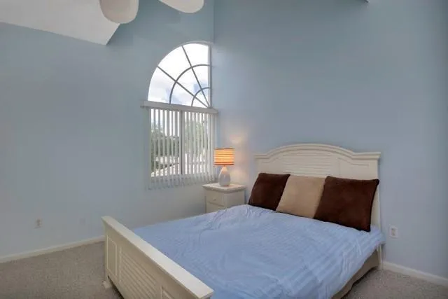 676 W Palm Aire Drive Pompano Beach, FL 33069