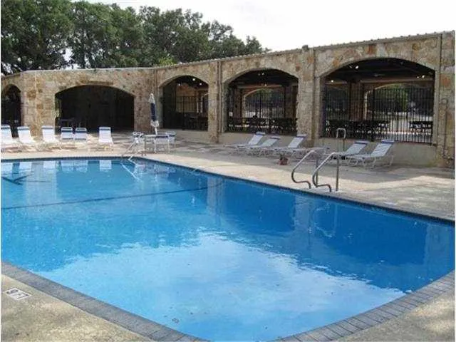 21100 Ringtail Cove Lago Vista, TX 78645