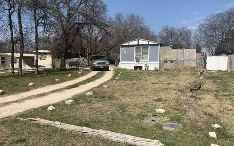 1705 Fm 1670 Lane