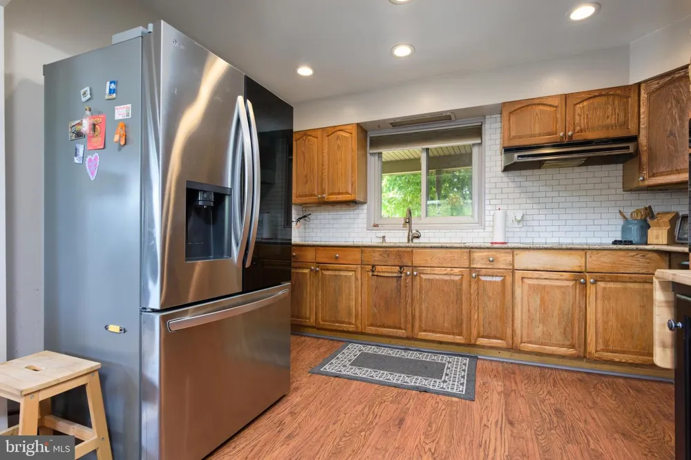 4216 RIDGE DRIVE Harrisburg, PA 17109