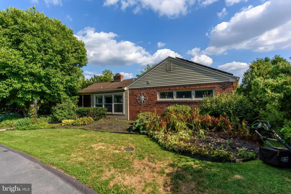 4216 RIDGE DRIVE Harrisburg, PA 17109