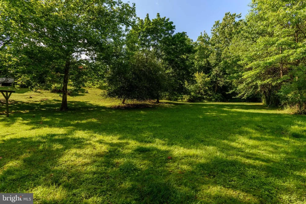 4216 RIDGE DRIVE Harrisburg, PA 17109
