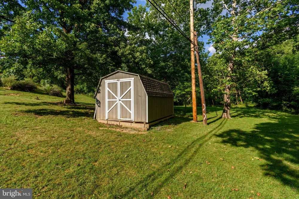 4216 RIDGE DRIVE Harrisburg, PA 17109