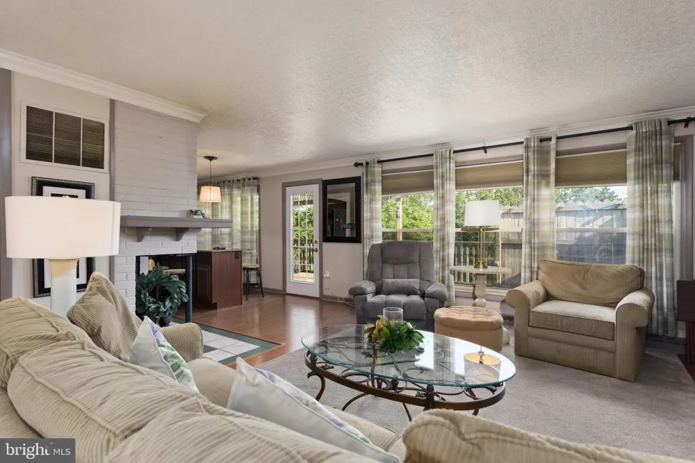4216 RIDGE DRIVE Harrisburg, PA 17109