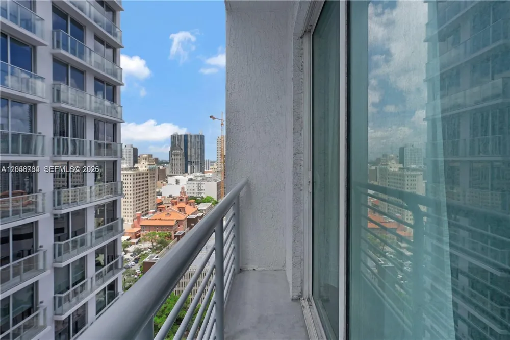 234 NE 3rd St #2109 Miami, FL 33132