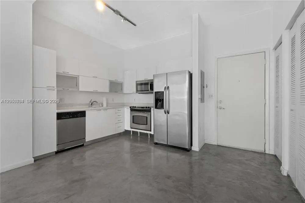 234 NE 3rd St #2109 Miami, FL 33132