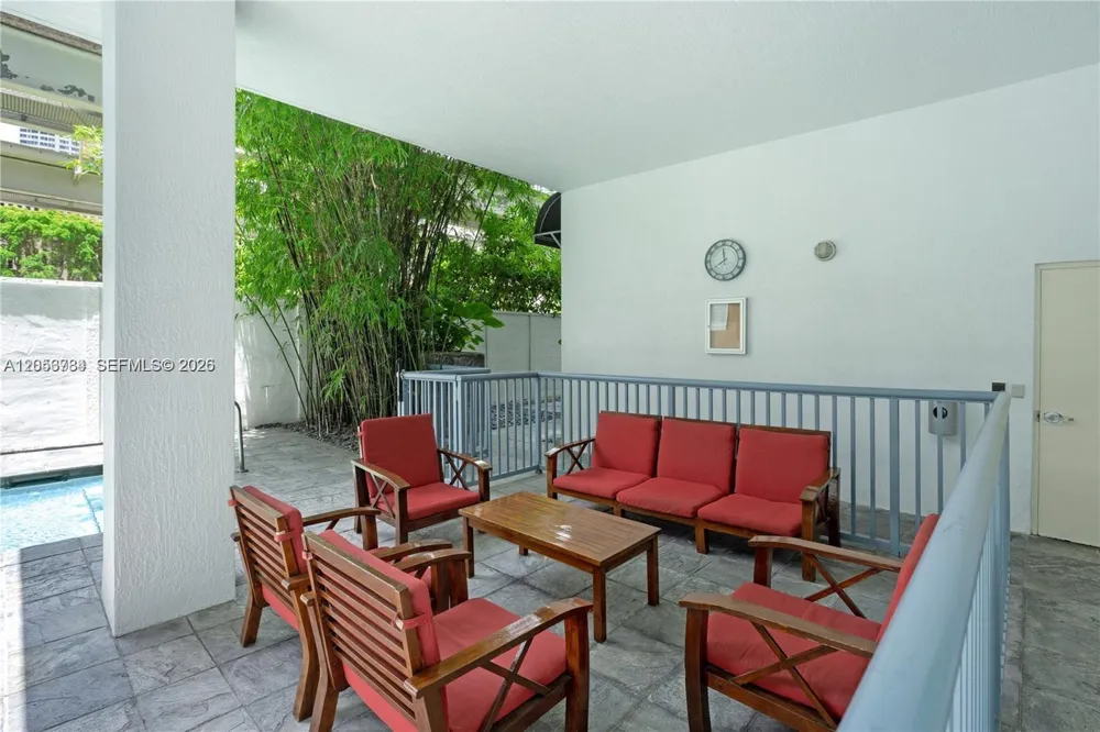 234 NE 3rd St #2109 Miami, FL 33132