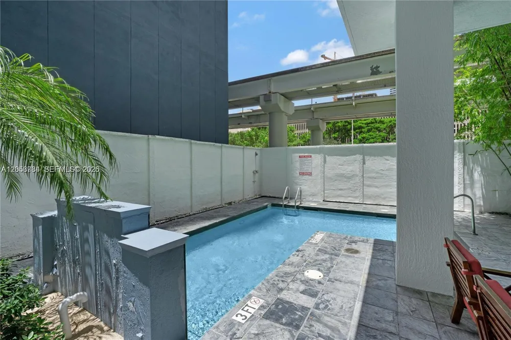 234 NE 3rd St #2109 Miami, FL 33132