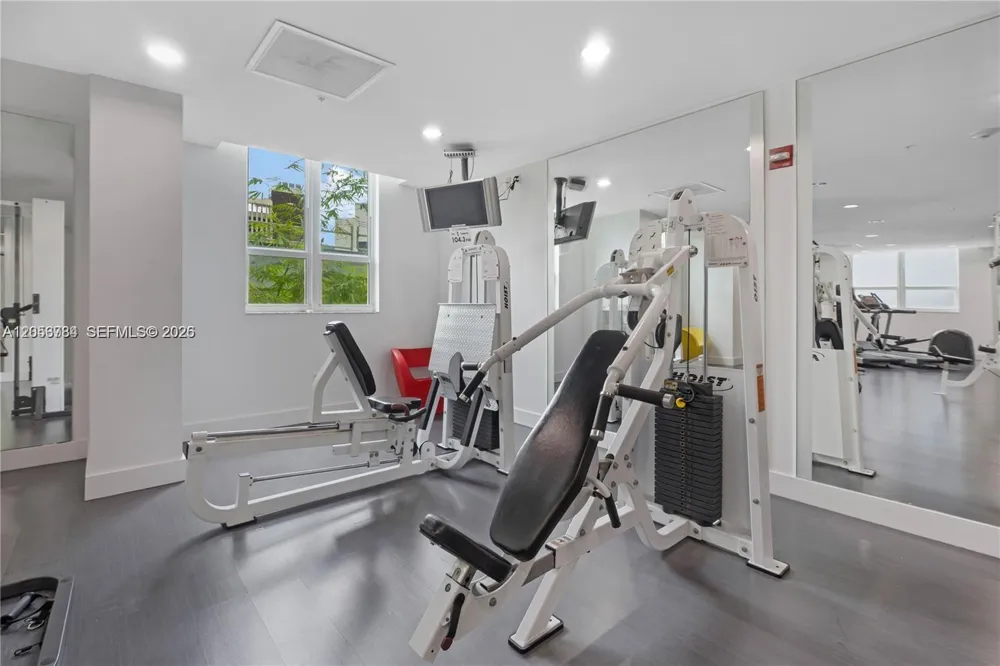 234 NE 3rd St #2109 Miami, FL 33132