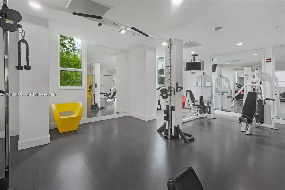 234 NE 3rd St #2109 Miami, FL 33132
