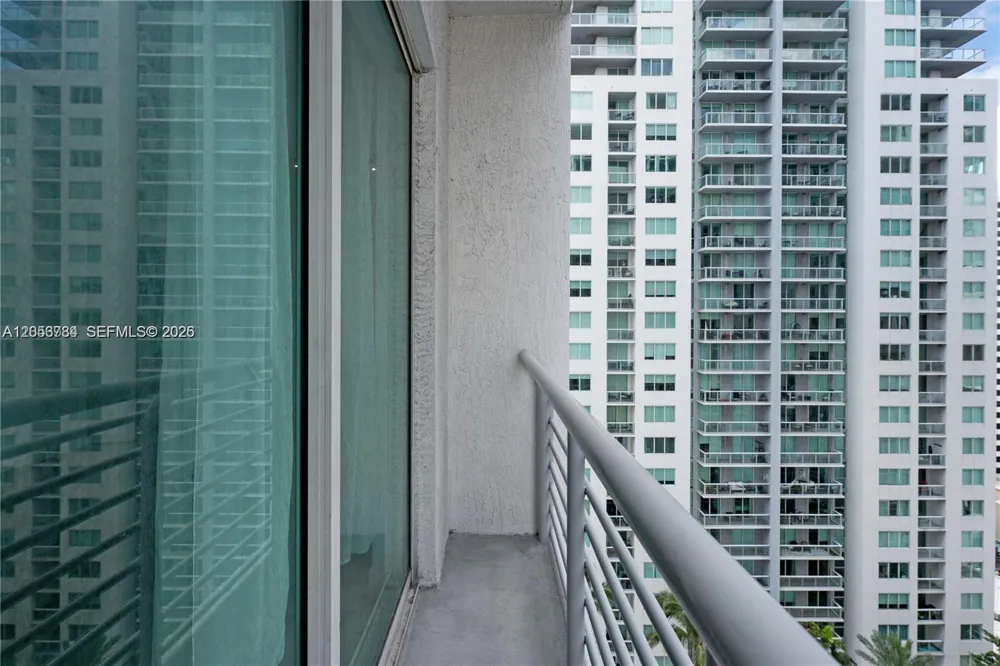 234 NE 3rd St #2109 Miami, FL 33132