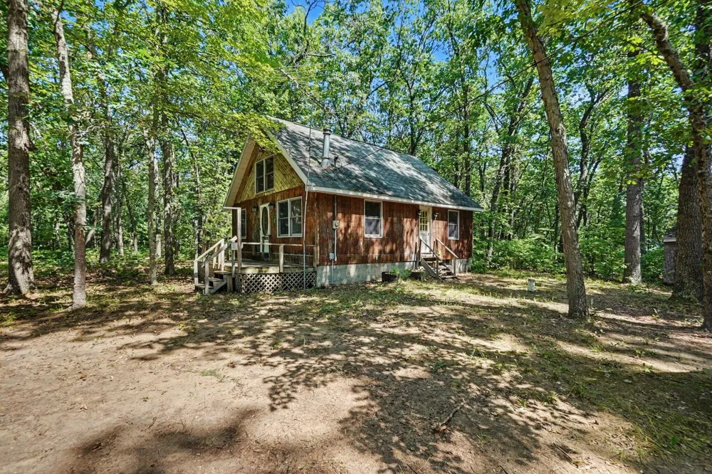 760 S Walhalla Road Branch, MI 49402