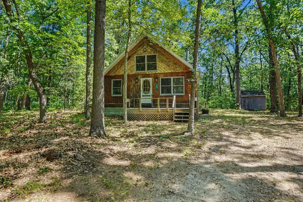 760 S Walhalla Road Branch, MI 49402