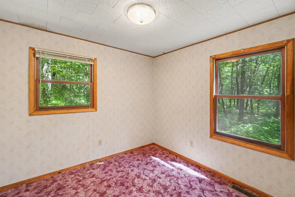 760 S Walhalla Road Branch, MI 49402