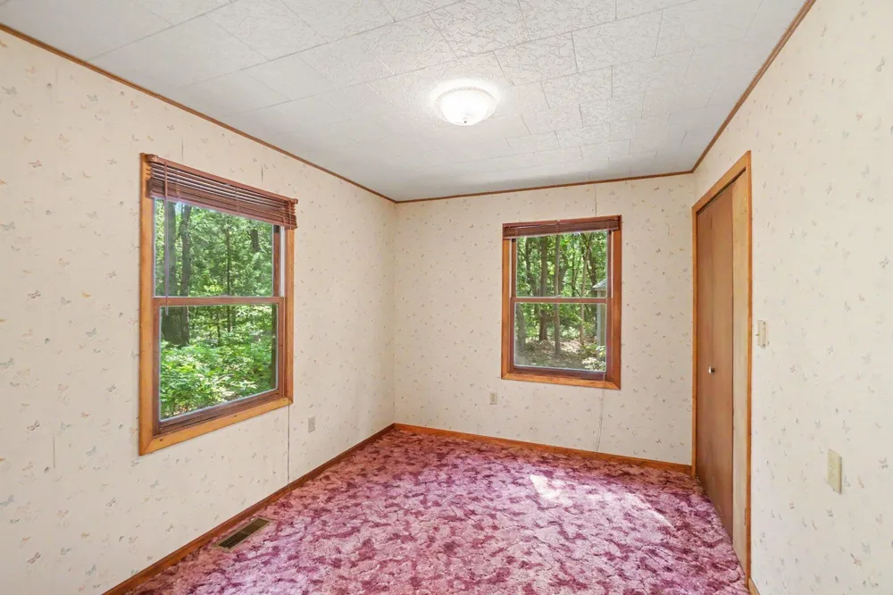 760 S Walhalla Road Branch, MI 49402