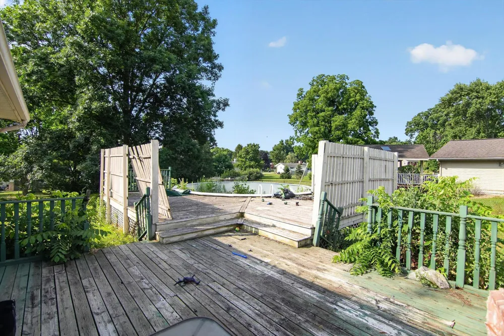 3015 John Glenn Drive Blackman Charter Township, MI 49201