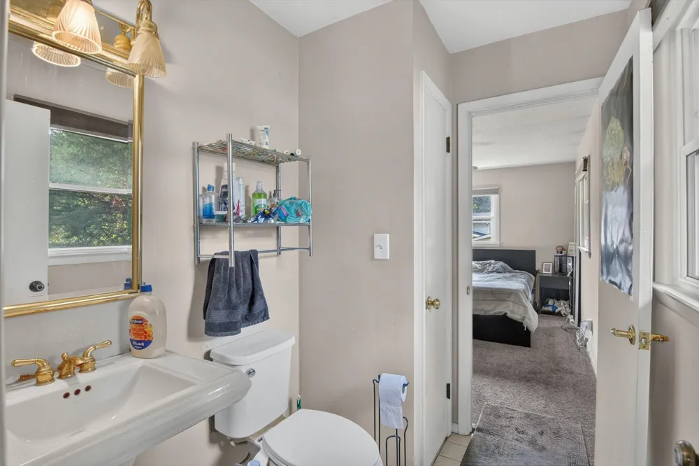 3015 John Glenn Drive Blackman Charter Township, MI 49201